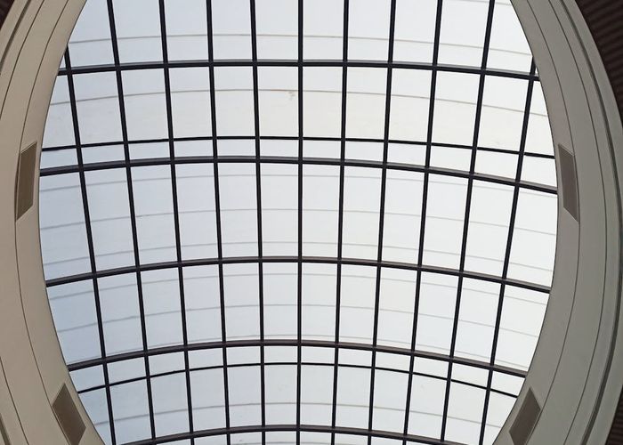 Symmetric light patterns representing focus and clarity